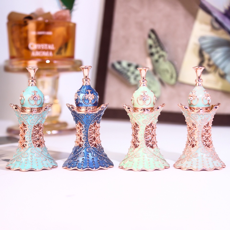 24 قطعة من قطع العناية بالبشرة - مراجعة Luxury Skincare Bottles وسعره